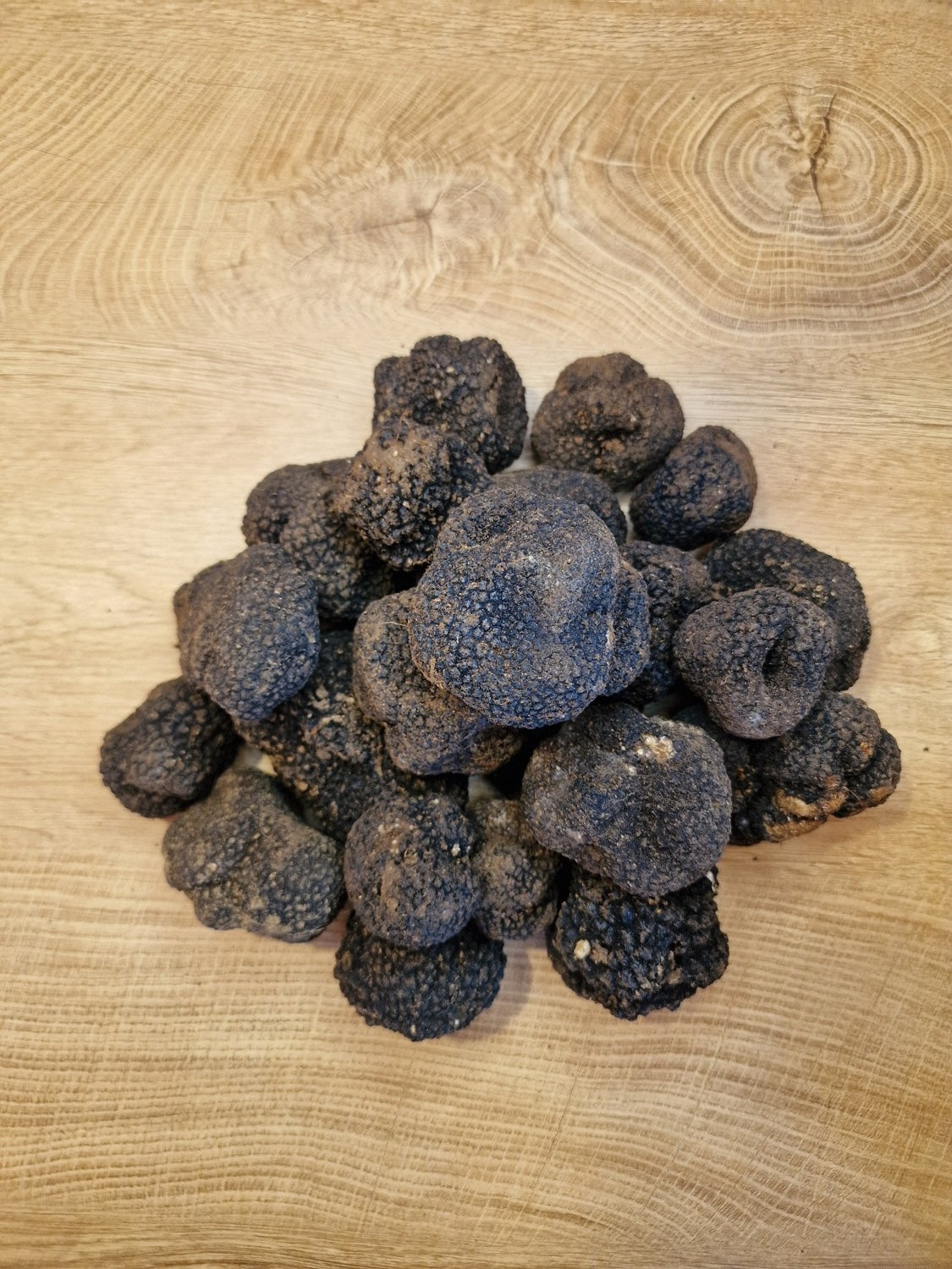 Fresh Black Summer Truffles